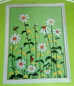 Kit de fotos vintage 1969 MCM Bucilla "Daisy Field" bordado crewel 20"x27" - Imagen 1 de 5
