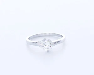 1.0CT Lab-Created Diamond D/VVS1 Round Cut 14K Gold Prong Classic Solitaire Ring - Picture 1 of 4