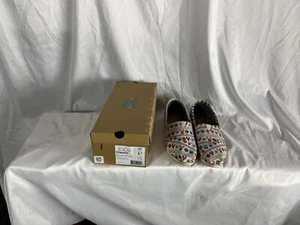 TOMS womens flats birch multi critters size 81/2 - Picture 1 of 3