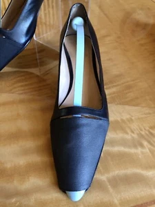 Bally Ladies Open Toe Black Leather & Linen Sculpted 1 1/2 Inch Heel 7 Narrow - Picture 1 of 12