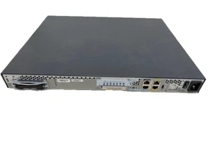 Cisco VG310 Passerelle modulaire 24 ports FXS voix sur IP avec oreilles rack - Photo 1/4