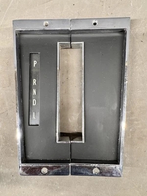 Chevy Nova Camaro 1968-1972 consola central cambio de piso moldura placa de cambio bisel Foto 1 de 4