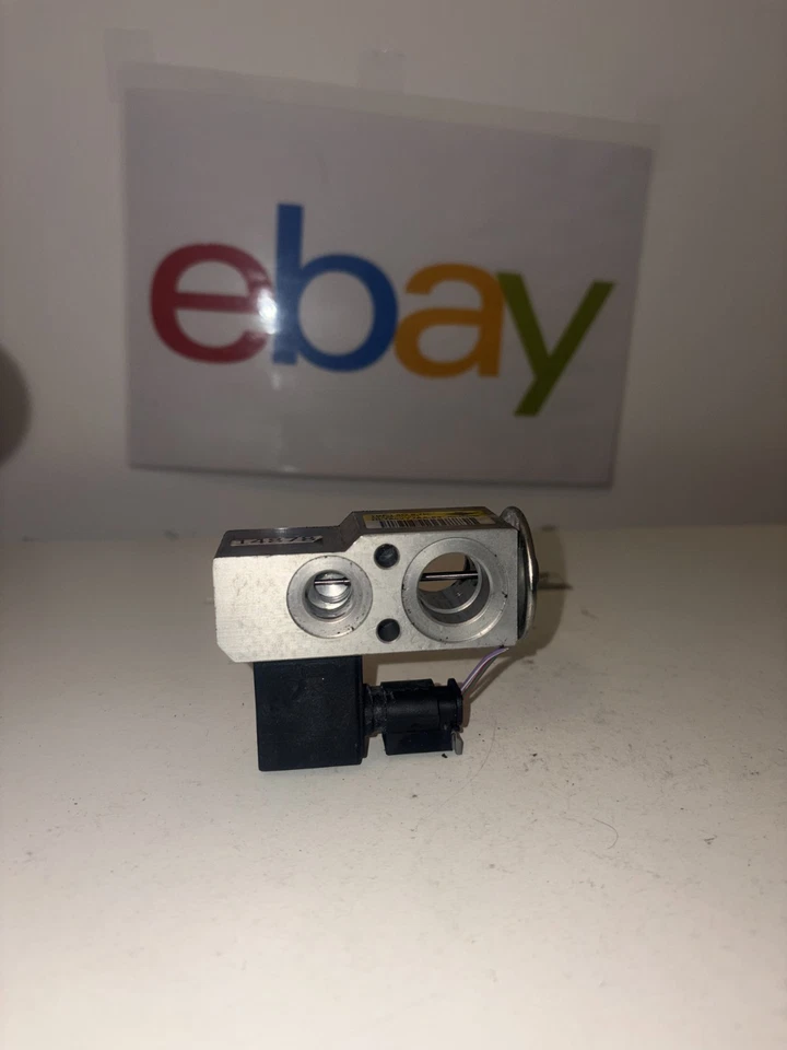 Expansion Valve Mercedes C118 W177 W205 Air Conditioning A/C Valve A2228301801 - Image 1 of 3