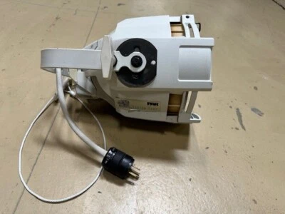 ETC Source 4 Par 750 White Edison (WFL) x 2 and (MFL) x 1 - Image 1 of 4