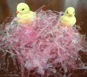 Pair of 2 Small Ceramic EASTER CHICKS Hand Made Decoration VERY CUTE EUC - Picture 1 of 2