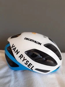 Genuine Van Rysel MIPS Team AG2R La Mondial (M) - Picture 1 of 5