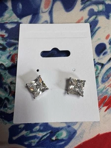 Ohrringe Silber Quadrat Klar Funkelnd CZ Stein - Bild 1 von 1