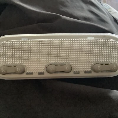 09-13 Nissan Cube mapa aéreo e luz cúpula - Imagem 1 de 2