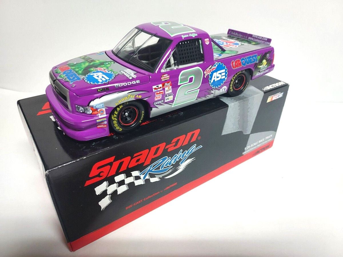 1:24 Scale Diecast Sport & Touring Cars 2003 Vehicle Year
