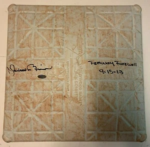 Último juego autografiado por Mariano Rivera en Fenway Park 3a base 9-15-13 MLB Steiner - Imagen 1 de 6