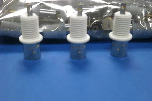 AMP 70SA New BNC Female to Female Connectors - Foto 1 di 2