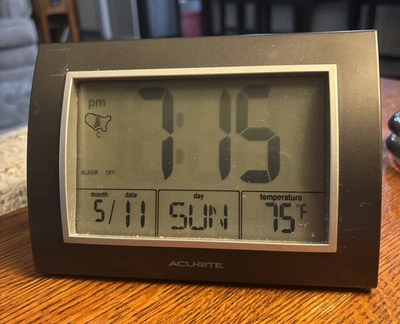 Acurite Atomic Alarm Clock with Date, Day of Week and Temperature - Image 1 of 4