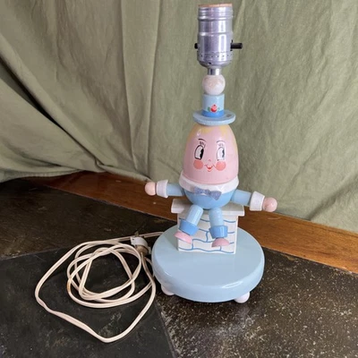 "Lámpara vintage Humpty Dumpty azul y rosa lámpara de 12,5"" solo de Nursery Plastics Inc" Foto 1 de 4