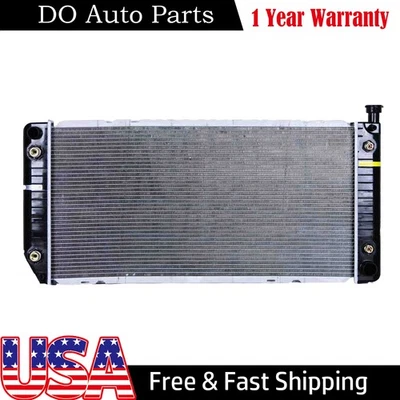 Radiator for GMC C1500 C2500 C3500 K1500 Yukon Chevrolet Silverado Tahoe K3500 Foto 1 de 4