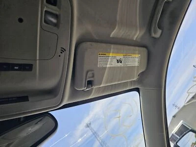 Used Right Sun Visor fits: 2014 Chevrolet Malibu Right Grade A Foto 1 de 4