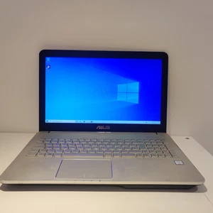 ASUS N551VW notebook i7-6700HQ 15.6" Full HD Intel Core i7 16 GB RAM. - Picture 1 of 7
