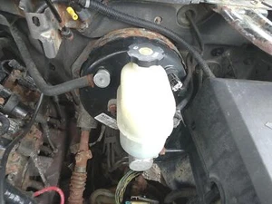 07 CHEVY TAHOE Master Cylinder - Picture 1 of 1