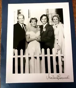 Michael Learned Signed 8x10 Photo "Liv Walton"- John Boys Wedding 8x10 B&W - COA - Picture 1 of 1