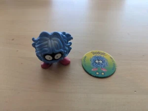 Vintage TOMY Tangela 1.5" Miniature Pokemon with Token - Picture 1 of 6
