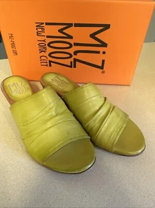 Mules de tacón de cuero Miz Mooz-Castiel-Pear-41 (US 9,5-10)-NUEVO EN CAJA-A642399 - Imagen 1 de 4