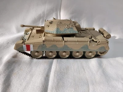 1/35 CARRO ARMATO CRUSADER COSTRUITO COME DA FOTO - Immagine 1 di 3