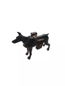 GI Joe U.S. Marine Hundeeinheit Dobermann Pinscher Hund mit Leine & Geschirr 1999 Vintage - Bild 1 von 3