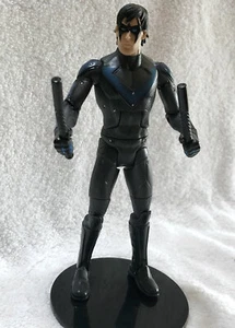 KNIGHTWING • ARKHAM KNIGHT • DC UNIVERSE COLLECTIBLES - Picture 1 of 3
