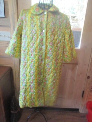 Abrigo acolchado RHAPSODY Vintage FLORES Y CACHEMIR - Talla MEDIANA - Años 70 Foto 1 de 4