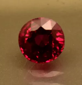 Mozambique Red Ruby Round Cut 4.30 Ct Loose Gemstone Lab-Created - Picture 1 of 5