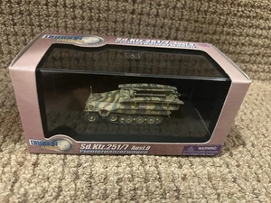 Dragon Armor 1:72 Sd.Kfz.251/7, Ausf D, Panzer Lehr, St. Lo 1944, Nr. 60314 - Bild 1 von 7