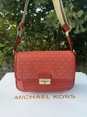 Bandolera Michael Kors Bradshaw Bolso Mediano Bolsillo Mensajero Rojo Arcilla Correa Ancha Foto 1 de 4