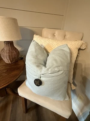 Pottery Barn Blue Pillow Cover One big button 18 x 18 Linen Sham NO INSERT - Image 1 of 4