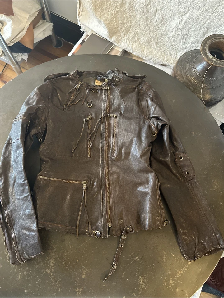 Chaqueta de moto de cuero SHARE SPIRIT de Maxfields en Los Ángeles Foto 1 de 4