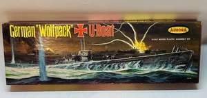 Aurora German Wolfpack U-Boot 716 Maßstab 1:600 Modellbausatz 1961 gebaut - Bild 1 von 17