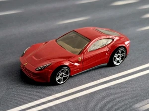 Hot Wheels loose Ferrari F12 Berlinetta red Showroom - Picture 1 of 7