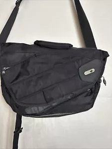 Borsa a tracolla FUL Tennman 17" imbottita per computer portatile viaggio messanger nera - Foto 1 di 8