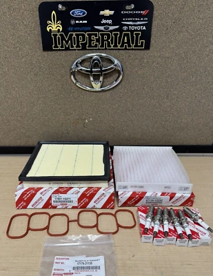 ОРИГИНАЛЬНЫЙ ТЮНИНГ-КОМПЛЕКТ СВЕЧЕЙ ЗАЖИГАНИЯ ВОЗДУШНЫХ И САЛОННЫХ ФИЛЬТРОВ TOYOTA SIENNA V6 2017-2020 ГОДОВ ВЫПУСКА - Изображение 1 из 4