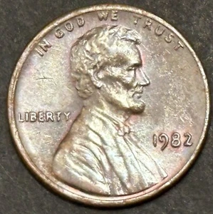 1982-P - LINCOLN MEMORIAL BACK CENT DETAILED TONED COIN - Picture 1 of 2
