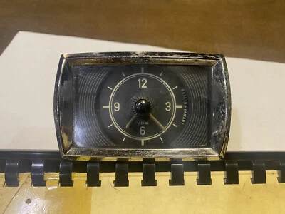 Reloj OEM Mercedes-Benz Ponton - W120 180 190 220 VDO Foto 1 de 4