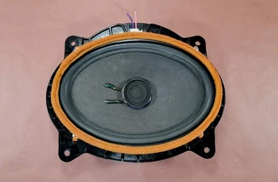 Altavoz puerta delantera izquierda o derecha Toyota Camry 2007-2011 JBL OEM 861600WE90 USADO Foto 1 de 4