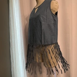 Top sin mangas con flecos de mezclilla azul 100 % algodón para mujer talla L nuevo con etiquetas ver todas las fotos - Imagen 1 de 13