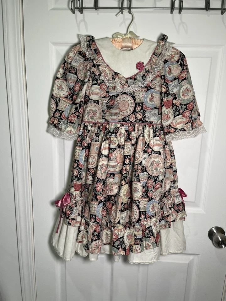 Vintage Girls  Tea Party Dress - Prairie Cottagecore Lace Ruffled Collar Floral - Image 1 of 4