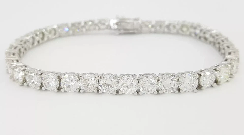 Round Brilliant Diamond Straight Line Platinum Tennis Bracelet 13ct 7" - Image 1 of 4