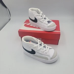 Nike Blazer Mid '77 TD bambino taglia 8C bianco scarpe da ginnastica sneakers DA4088-100 - Foto 1 di 7