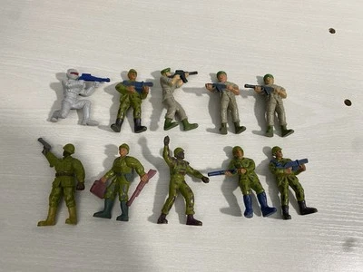 ¡GUTS VINTAGE AÑOS 80! Lote de 10 figuras de acción de Jungle Fighters Mattel G.U.T.S. Foto 1 de 4