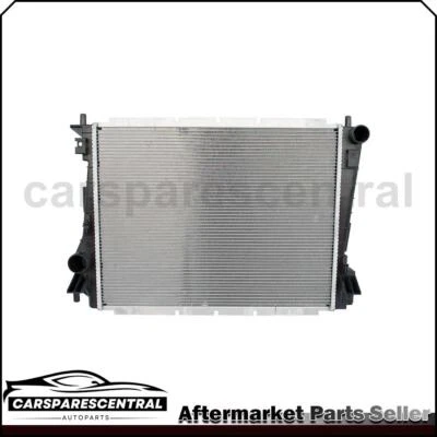 Radiator DENSO For Ford Mustang 5.4L 2007-2012 Ford Mustang 5.8L 2013-2014 Foto 1 de 4