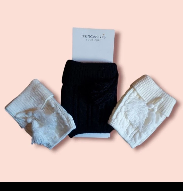 NUEVO SIN ETIQUETAS 2 pares de puños para botas Francesca's, crema y negro Foto 1 de 1