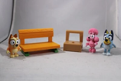 Bluey - Bench Mini Playset Toy Action Figure Set + Coco & Bingo - Image 1 of 4