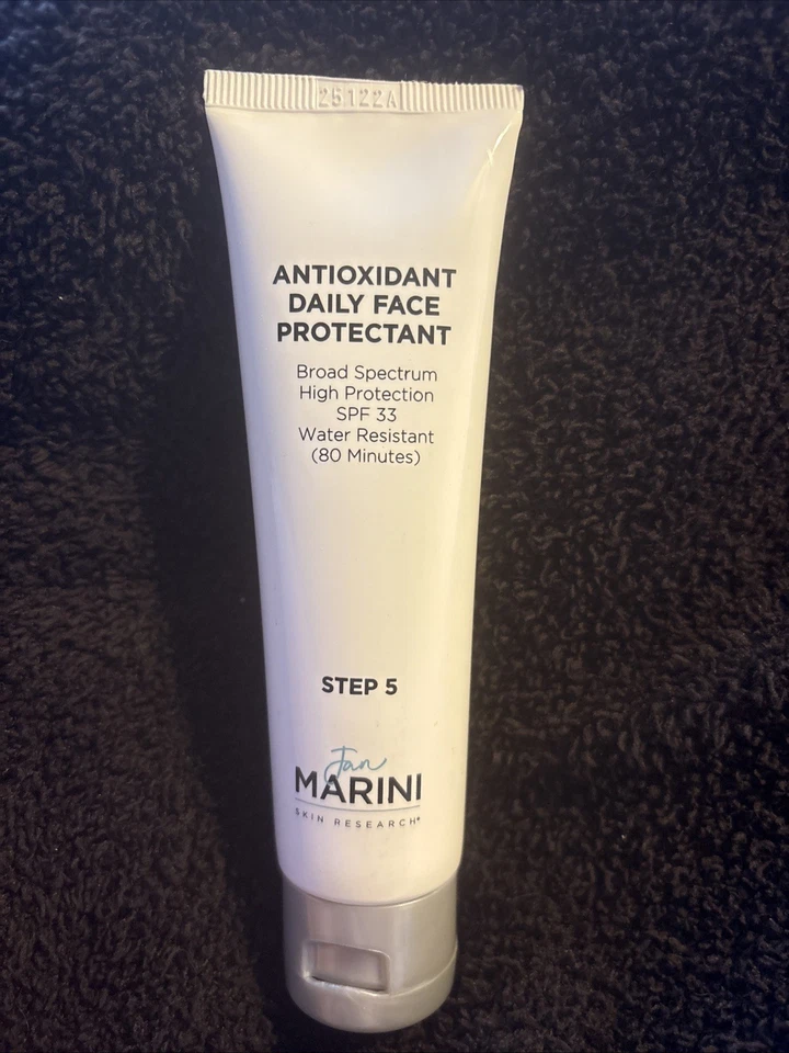 Protector facial diario antioxidante Jan Marini SPF33 Foto 1 de 1