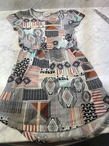 Lularoe Mae Girls Dress Sz 6 short sleeve multicolor geometric Summer fun Cute - Picture 1 of 9